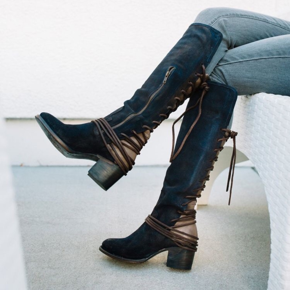 Freebird by Steven Coal Navy Suede 🌻